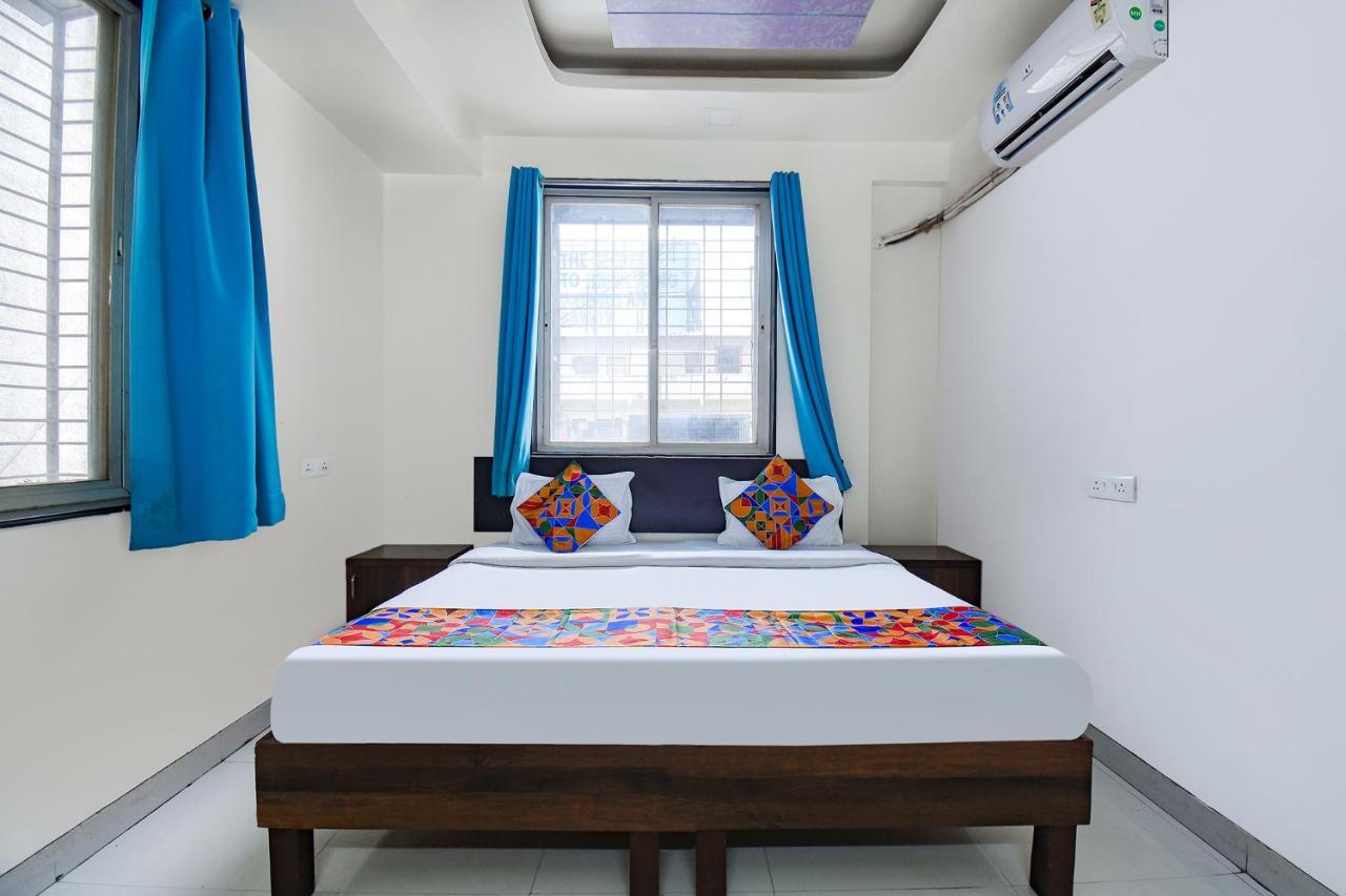 פונה Fabexpress Galaxy Apartments מראה חיצוני תמונה